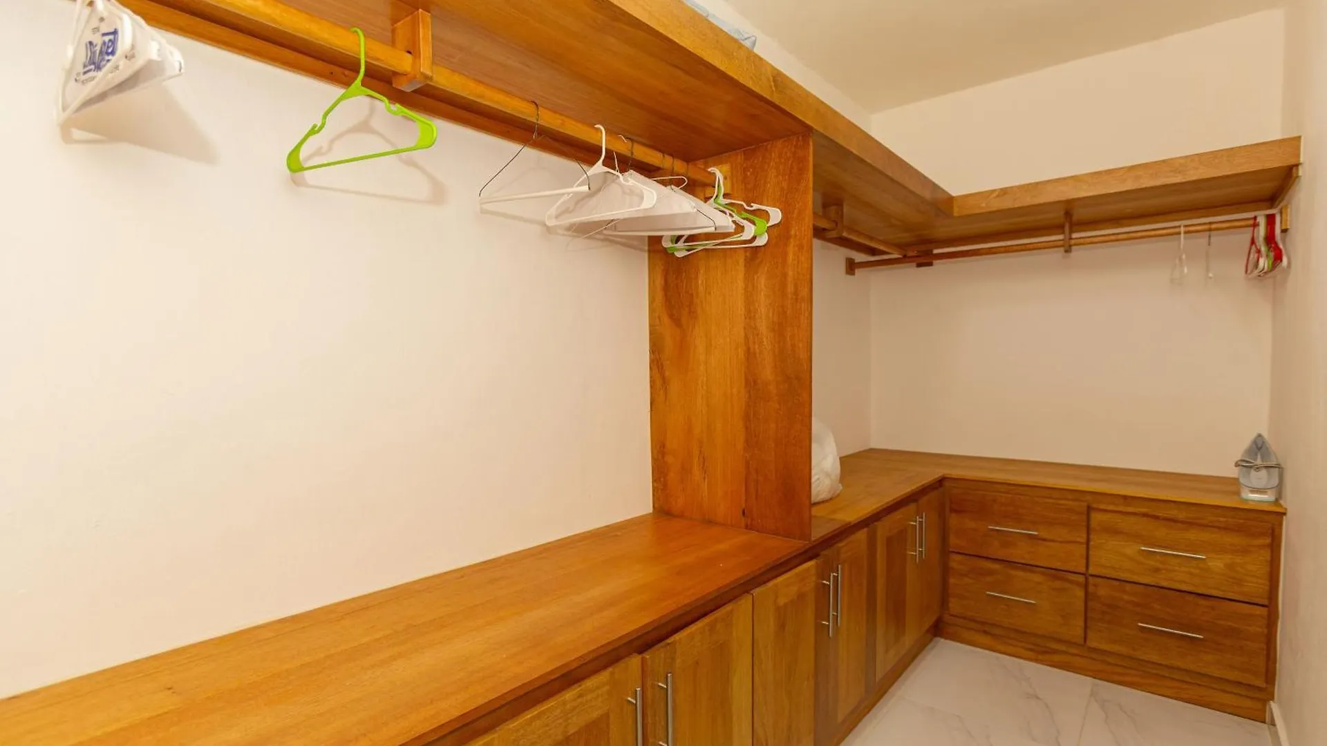 Crown Ll-Guest Friendly-3 Bedrooms-Pool-Close To Everything! Puerto Plata